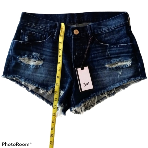 NEW 3X1 Women's Raw Hem  Distressed Dark Blue Jean Shorts Size 28 New - Picture 8 of 14